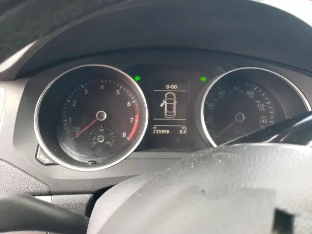 2017 VOLKSWAGEN JETTA SE  