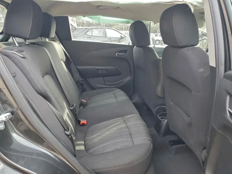 2014 CHEVROLET SONIC LT  