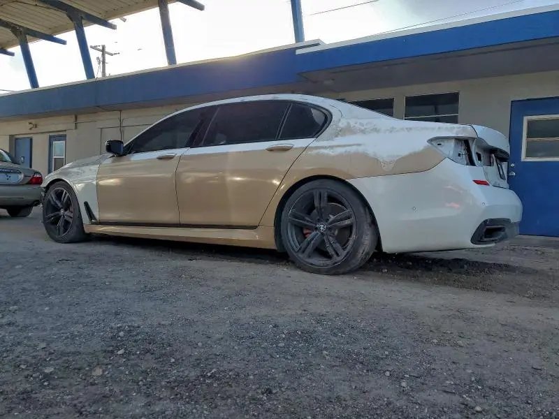 2016 BMW 750 XI  