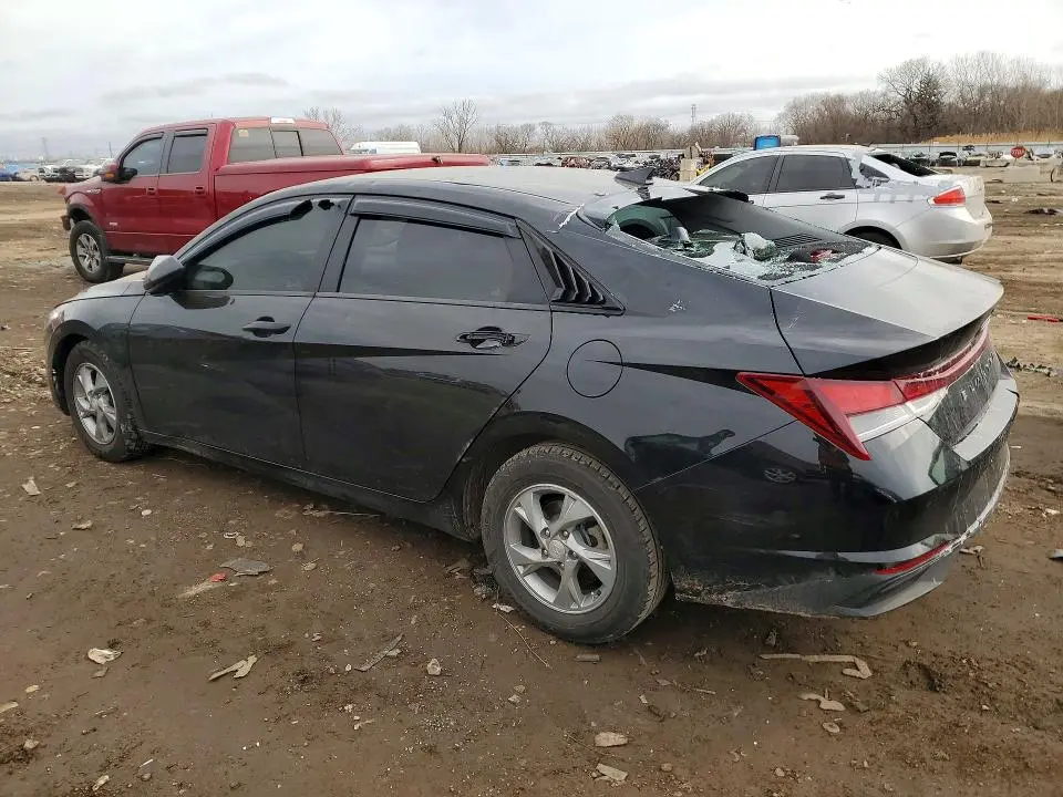 2023 HYUNDAI ELANTRA SE  