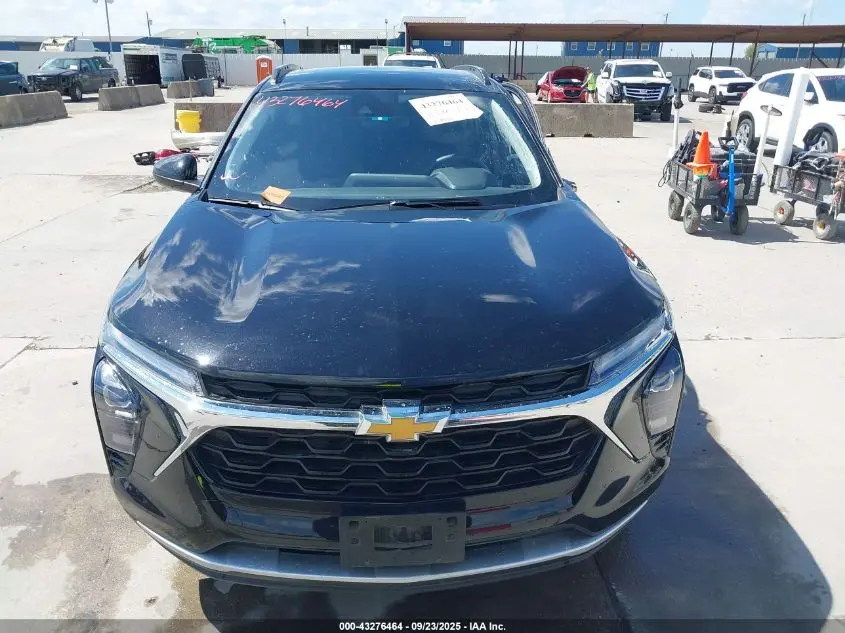 2025 CHEVROLET TRAX FWD LT
