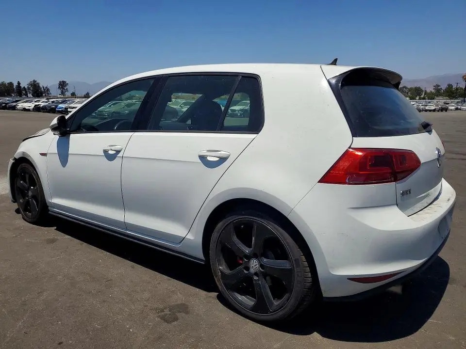 2016 VOLKSWAGEN GTI S/SE  