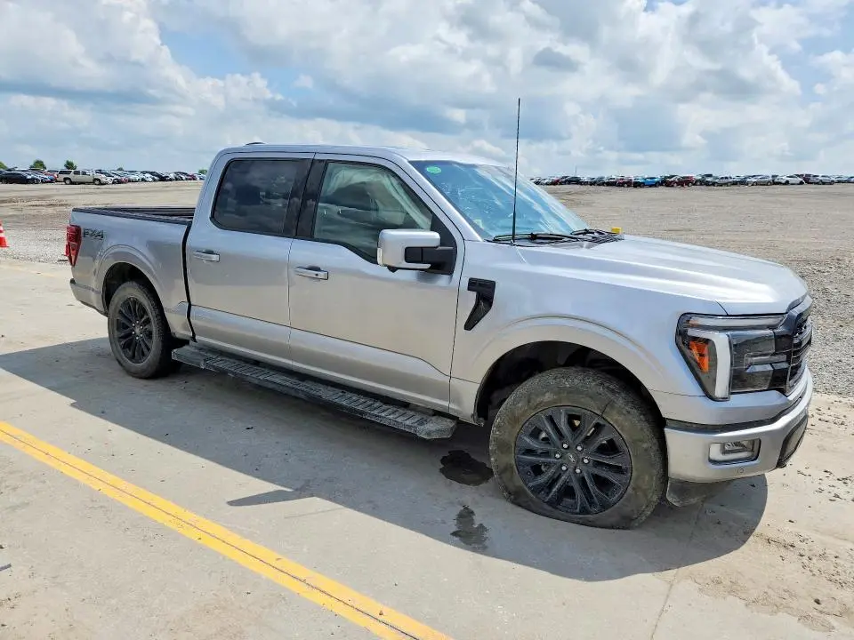 2024 FORD F150 LARIAT  