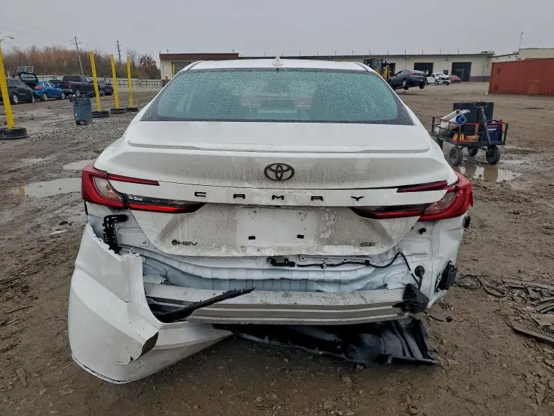 2025 TOYOTA CAMRY XSE  