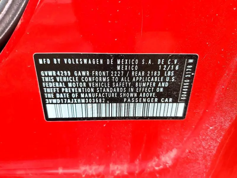 2017 VOLKSWAGEN JETTA SPORT  