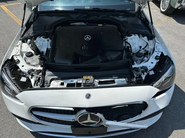 2023 MERCEDES-BENZ C 300  
