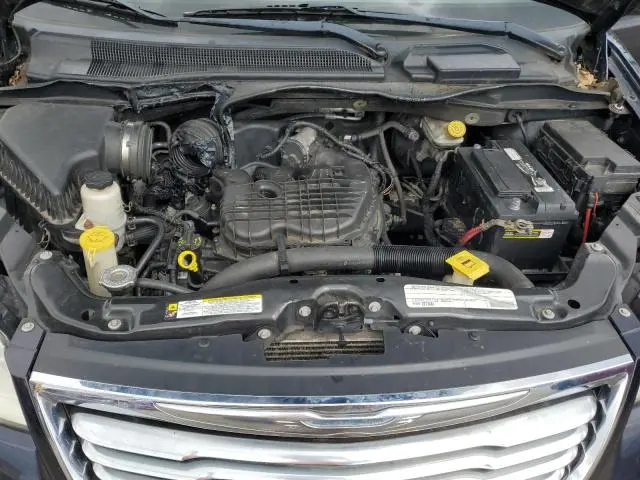 2011 CHRYSLER TOWN & COUNTRY TOURING L  
