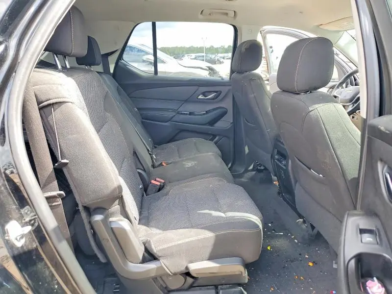 2019 CHEVROLET TRAVERSE LS  