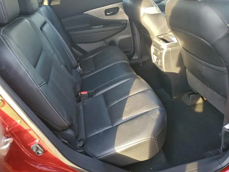 2015 NISSAN MURANO S  