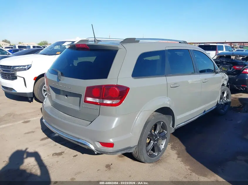 2019 DODGE JOURNEY CROSSROAD AWD