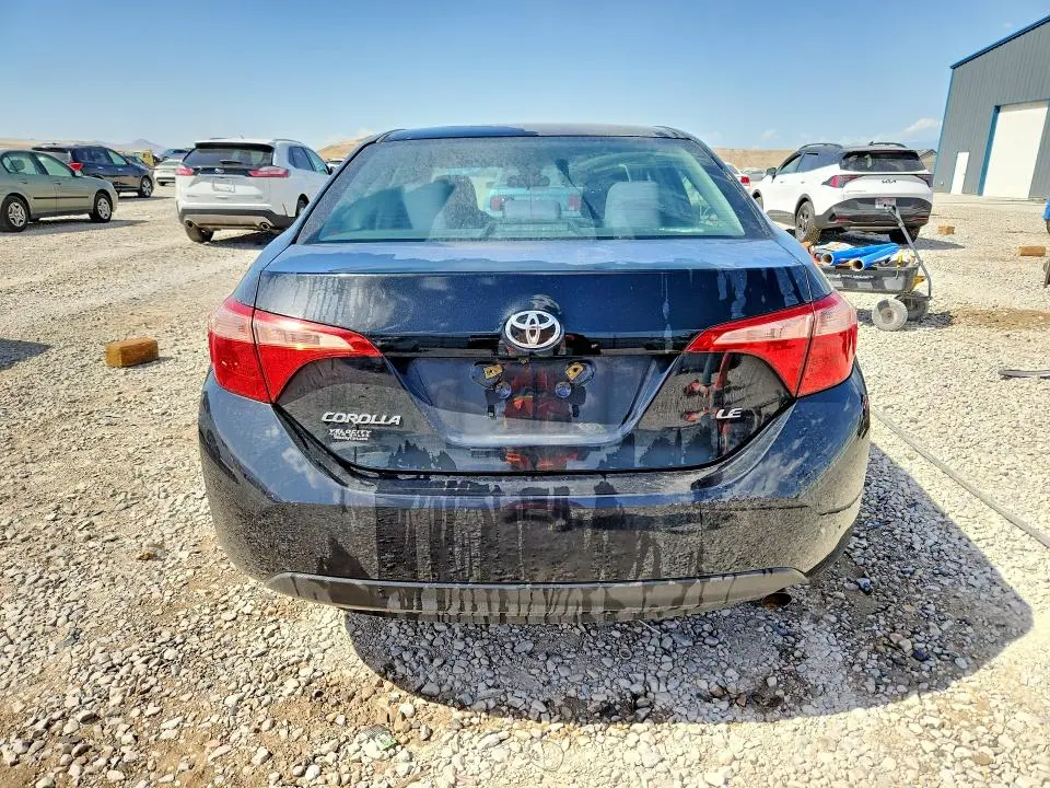 2018 TOYOTA COROLLA LE  