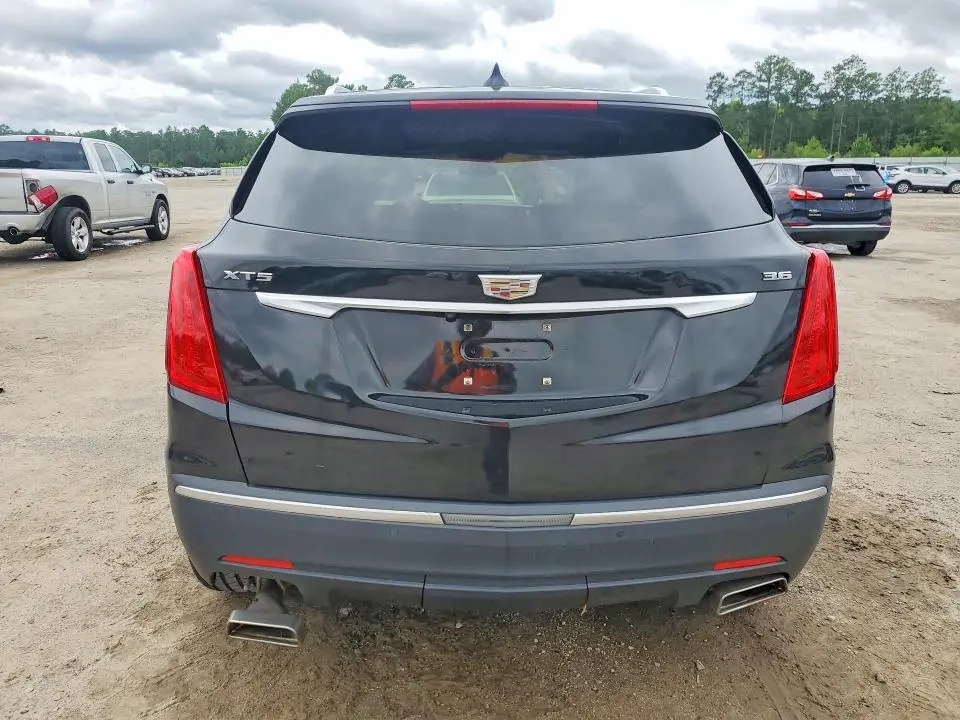 2018 CADILLAC XT5   