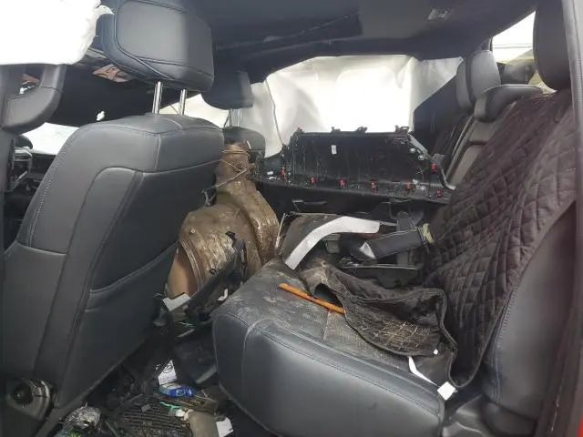 2023 TOYOTA TUNDRA CREWMAX PLATINUM  