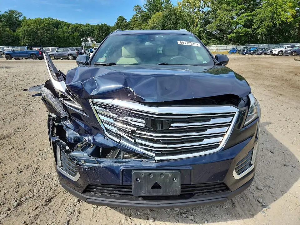 2017 CADILLAC XT5   
