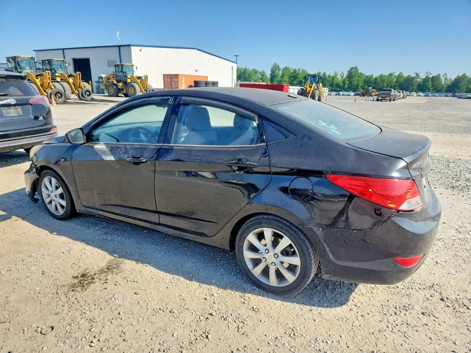 2012 HYUNDAI ACCENT GLS  