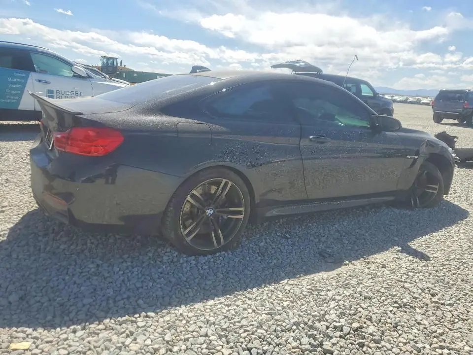 2015 BMW M4   