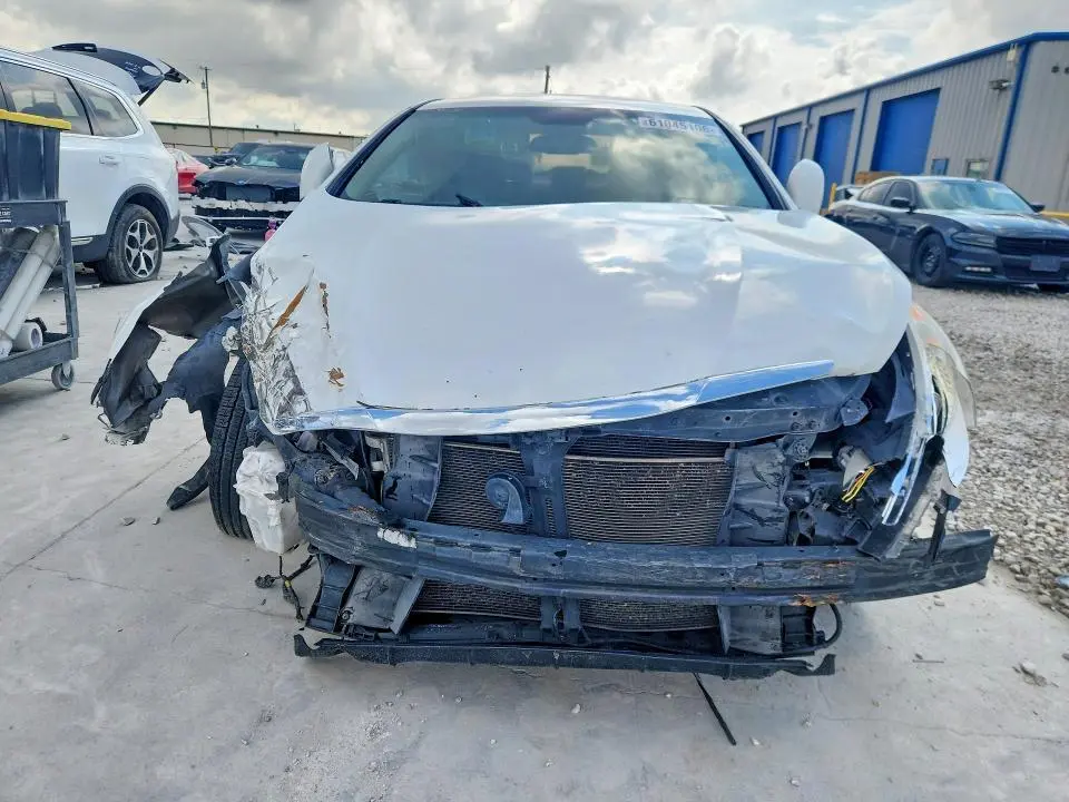 2012 HYUNDAI SONATA GLS  