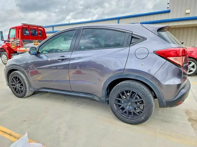 2017 HONDA HR-V LX  