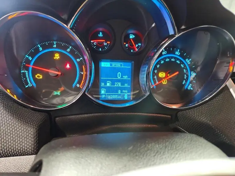 2013 CHEVROLET CRUZE LT  