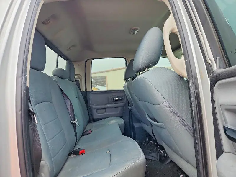 2013 RAM 1500 SLT  