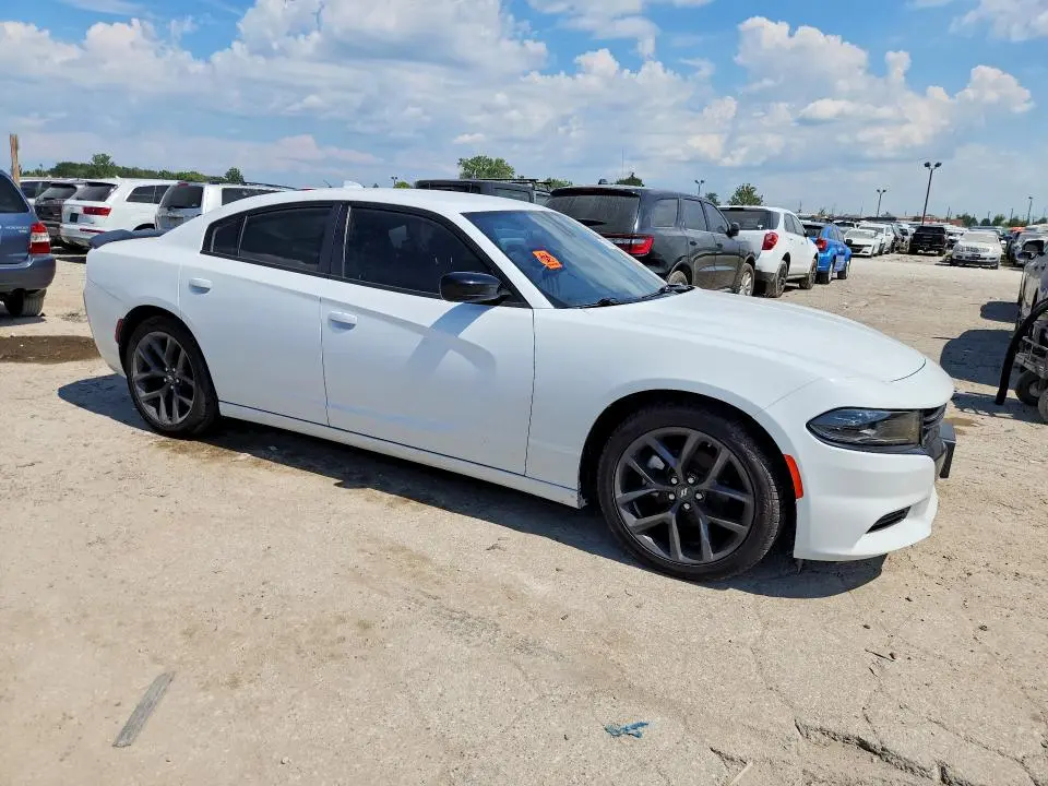2023 DODGE CHARGER SXT  