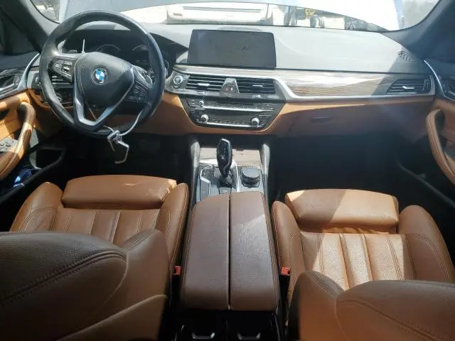 2019 BMW 530 XI
