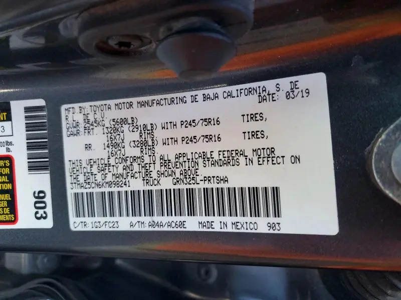 2019 TOYOTA TACOMA SR5 V6  