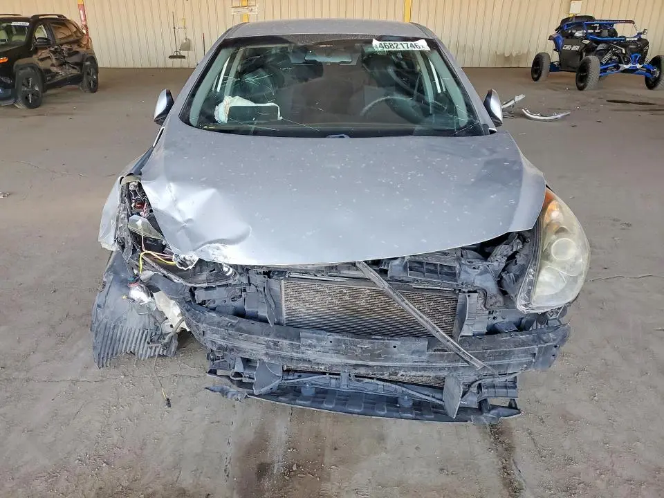 2013 HYUNDAI ELANTRA GT BASE  