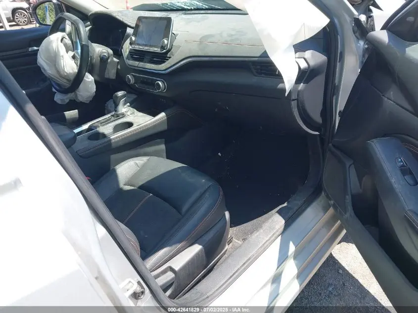 2022 NISSAN ALTIMA SR VC-TURBO FWD