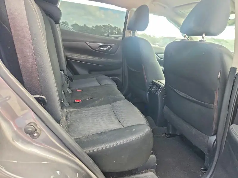 2017 NISSAN ROGUE S  