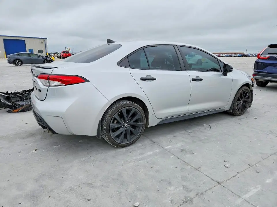 2022 TOYOTA COROLLA   