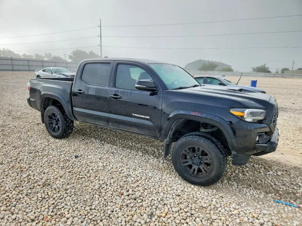 2020 TOYOTA TACOMA TRD SPORT  