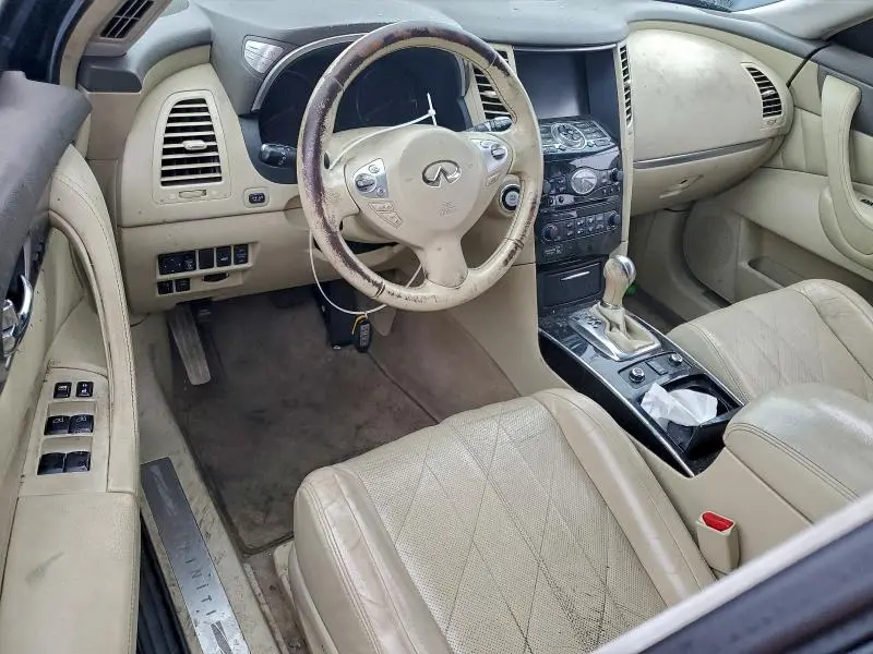 2011 INFINITI FX35   