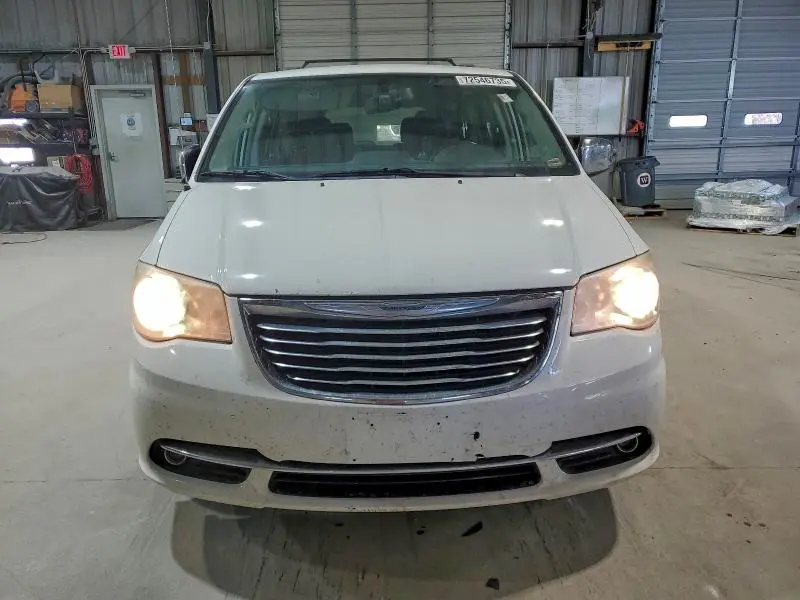 2013 CHRYSLER TOWN & COUNTRY TOURING L  