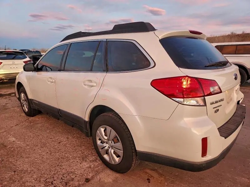 2013 SUBARU OUTBACK 2.5I  