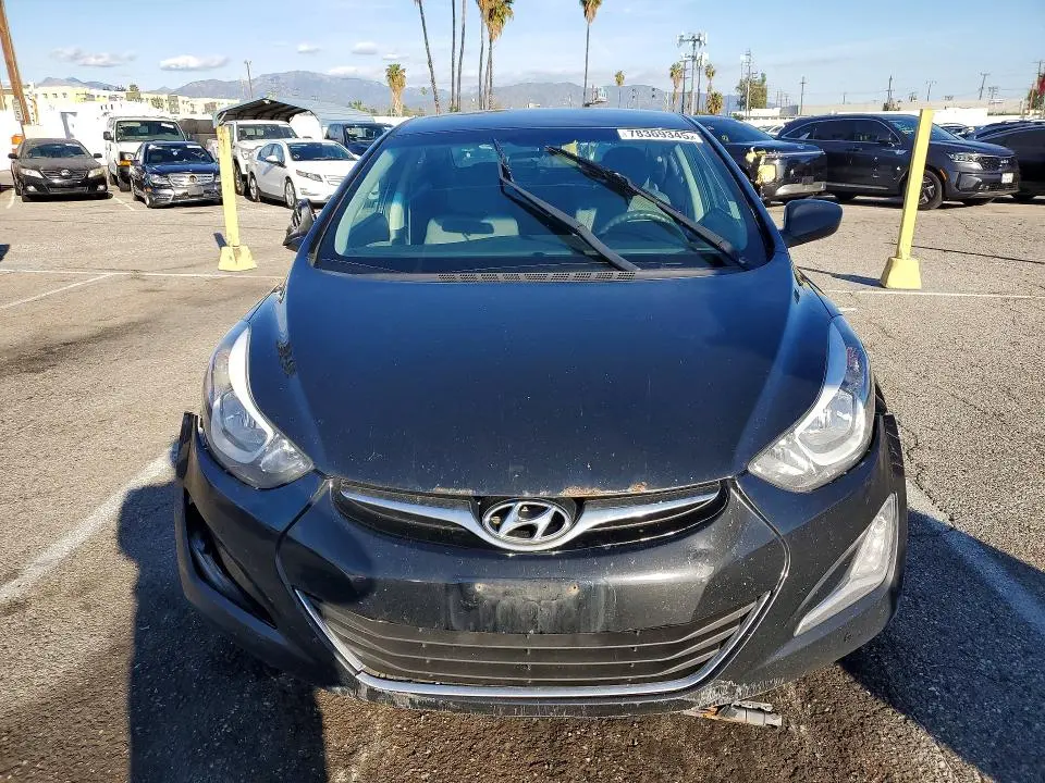 2014 HYUNDAI ELANTRA SE  