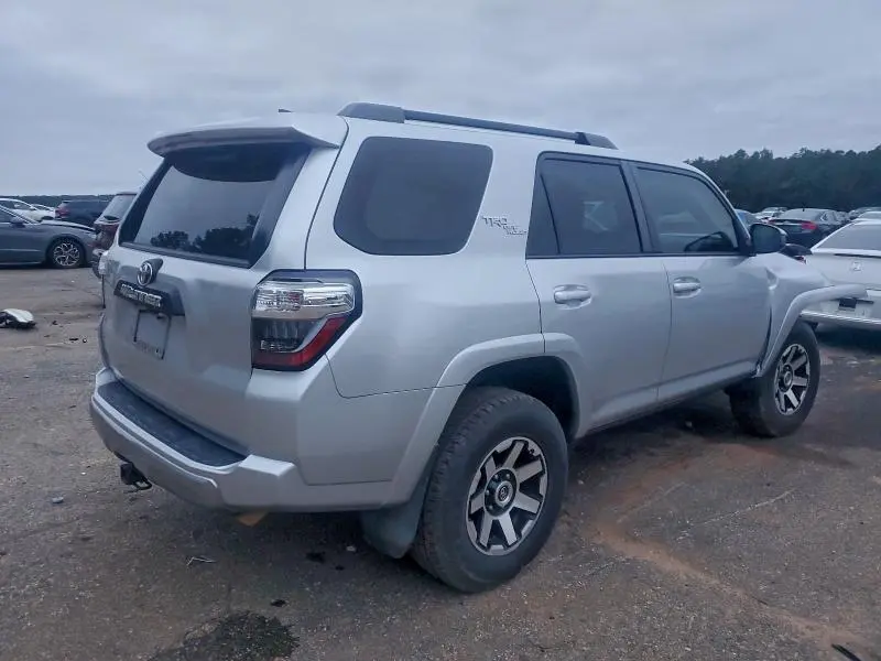 2021 TOYOTA 4RUNNER SR5/SR5 PREMIUM  
