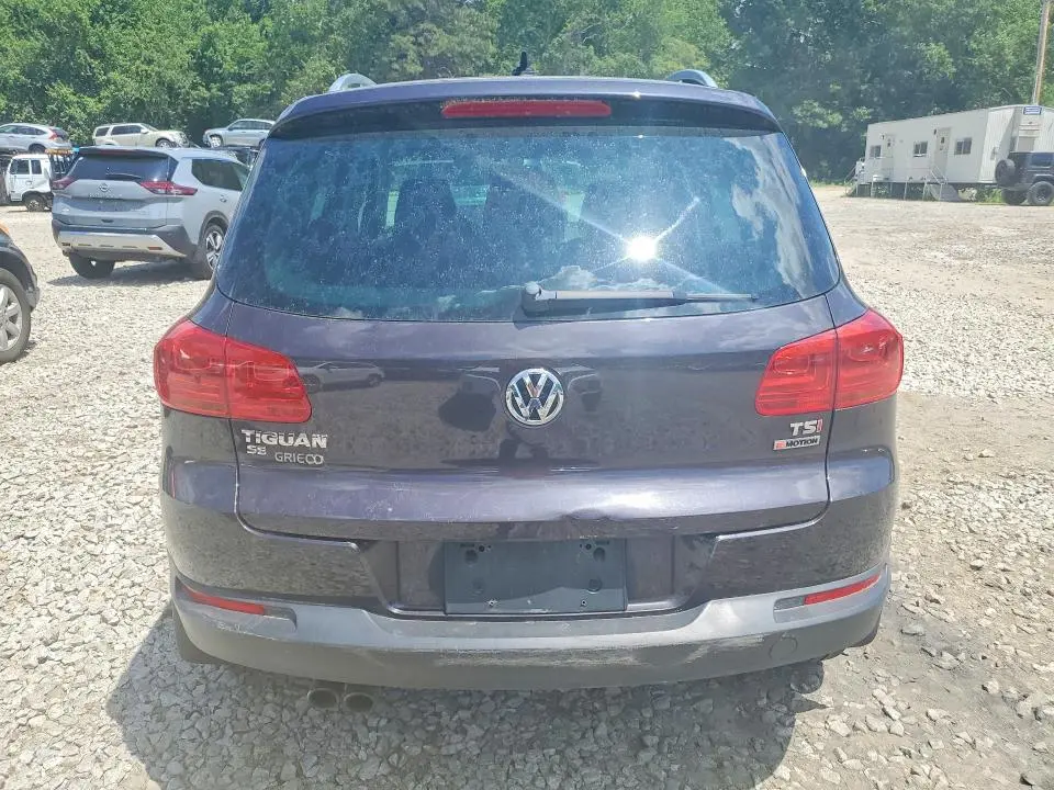 2016 VOLKSWAGEN TIGUAN S  