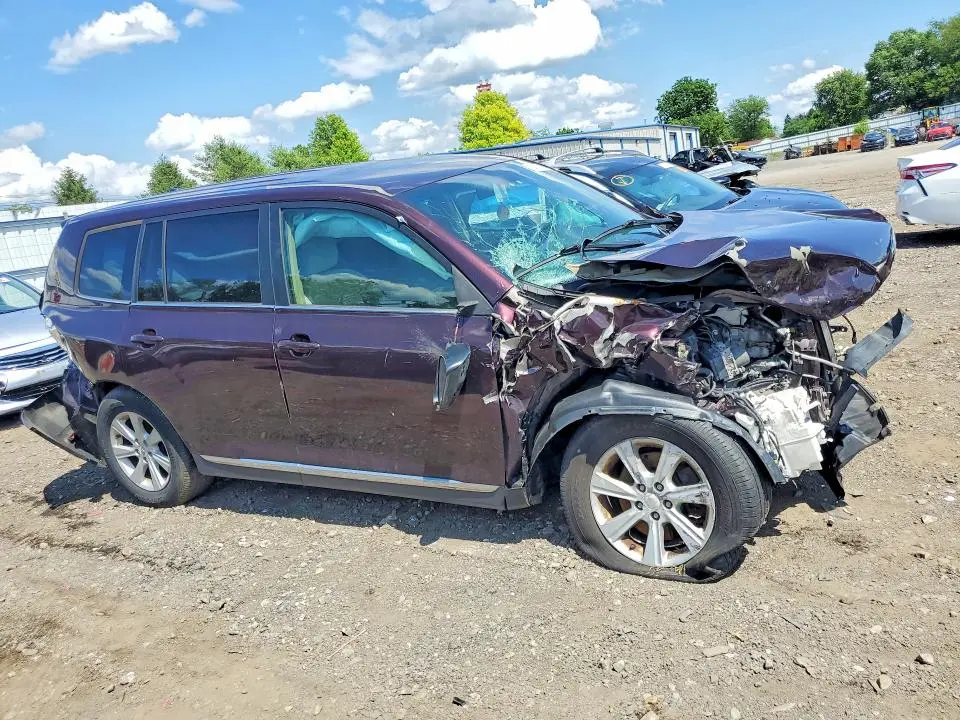 2012 TOYOTA HIGHLANDER BASE  