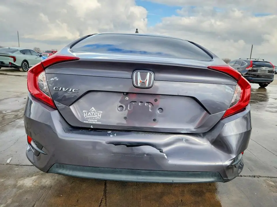 2018 HONDA CIVIC LX  