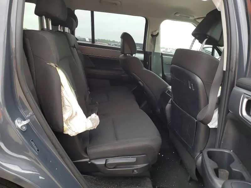 2025 HYUNDAI SANTA FE SE  