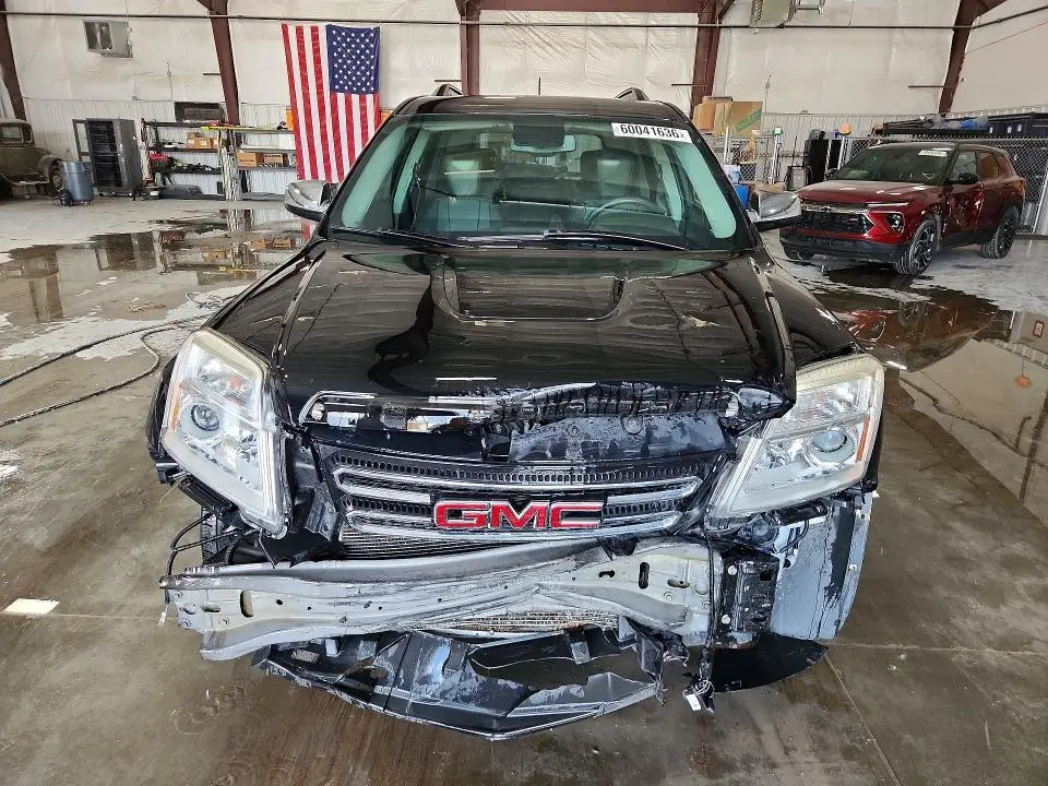 2017 GMC TERRAIN SLT  
