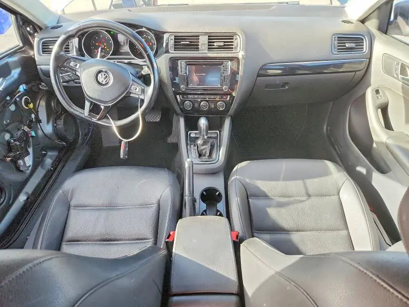 2017 VOLKSWAGEN JETTA SEL  