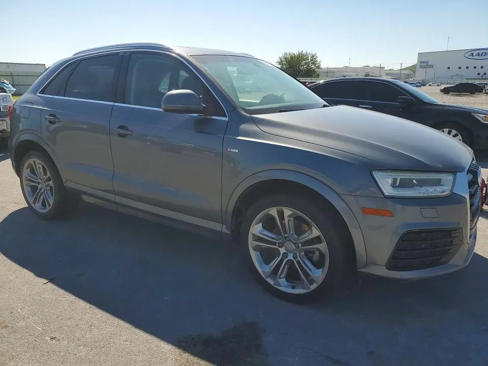 2016 AUDI Q3 PRESTIGE  