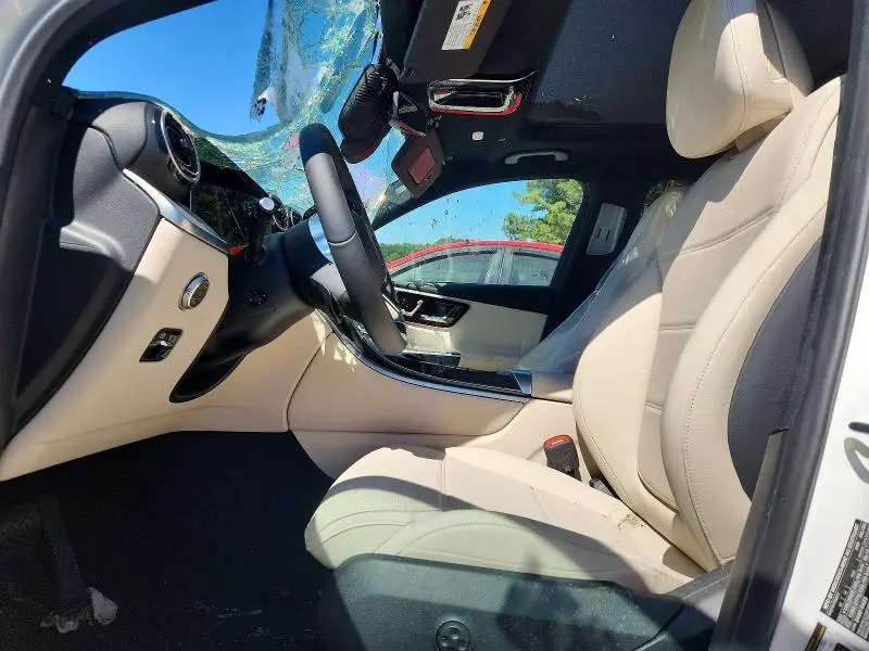 2026 MERCEDES-BENZ GLC 300  