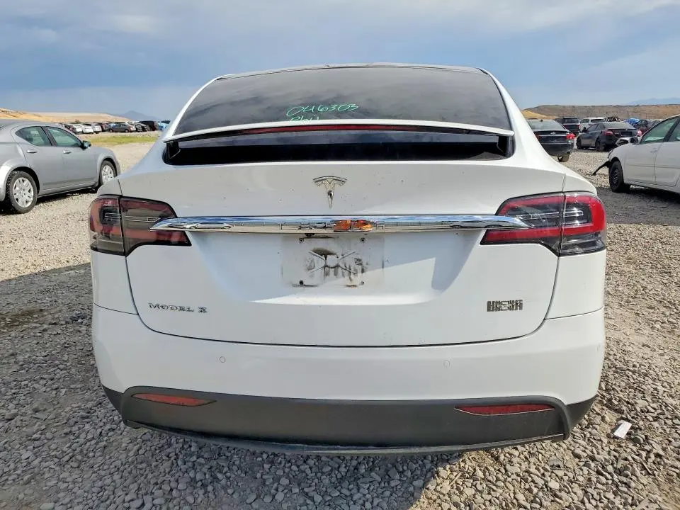 2017 TESLA MODEL X   