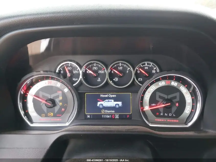 2021 CHEVROLET SILVERADO 1500 4WD  SHORT BED RST