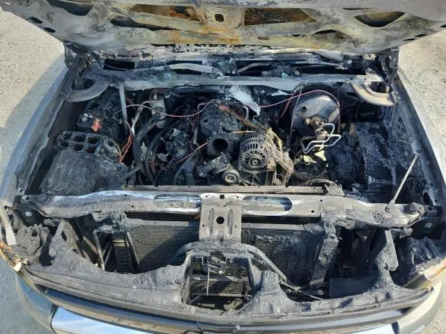 2011 CHEVROLET SILVERADO C1500 LT  