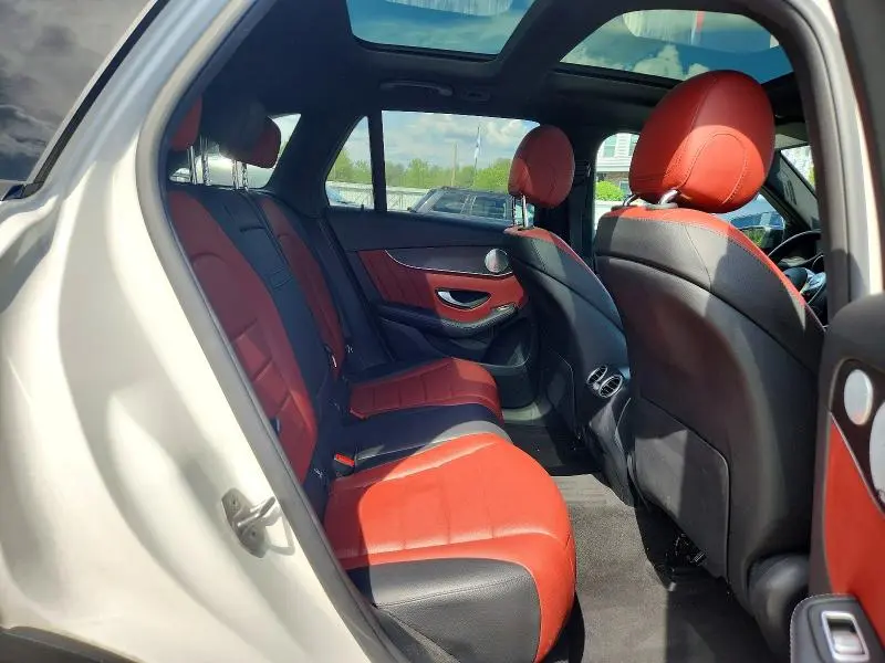 2020 MERCEDES-BENZ GLC 300 4MATIC  