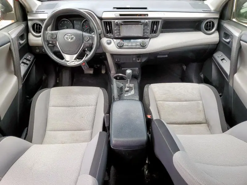 2017 TOYOTA RAV4 XLE  